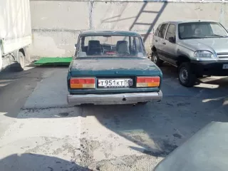 Автомобиль ВАЗ 21074, 2006 г.в. Автомобиль ВАЗ 21074, 2006 г.в., г/н Т951КТ55, VIN ХТА21074062456644. Царапины, потертости, вмятины, ржавчина и коррозия, поверхностные и внутренние загрязнения, окисление корпусов агрегатов. Ключ и  ПТС отсутствуют. имущество продается в том виде, в каком оно есть…