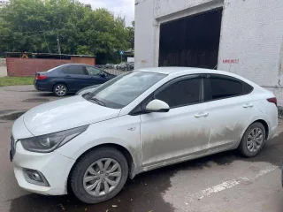 Hyundai Solaris, VIN: Z94K241CBLR169653, 2019 год, белый цвет.