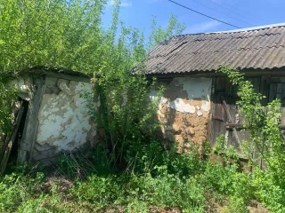 Дом 37,5 кв.м. и земельный участок 3000 кв.м. в Курской обл. Здание, площадь: 37,5 кв.м., назначение: жилое, материал наружных стен: рубленые, количество этажей: 1, год завершения строительства: 1985, адрес (местонахождение): Курская область, Золотухинский район, д. Щурово, д. №138, кадастровый…