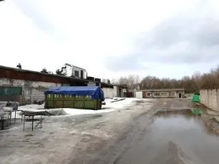 Предприятие (имущественный комплекс) ООО «Русско-высоцкая птицефабрика», состав и характеристики которого указаны в приложении №1 к настоящему сообщению, а также к сообщению ЕФРСБ №19354226 от 05.09.2025. Часть имущества является предметом залога ООО «Управляющая компания «Сигнал» и ФНС России…