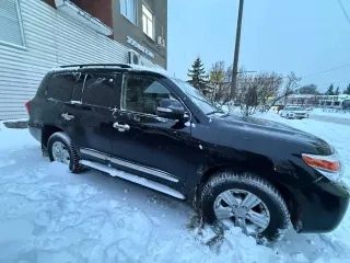 Toyota Land Cruiser 200, 2012 года, 235 л.с., 199544 км, полный привод, АКПП. Марка, модель ТС: TOYOTA LAND CRUISER 200. Ид.№ (VIN): JTMHV05J004095769. Тип ТС: легковой универсал. Категория ТС: В/М1G. Год изготовления ТС: 2012. Кузов (кабина, прицеп): JTMHV05J004095769. ПТС 78 УТ 209994.