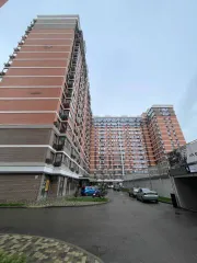 Квартира, 59.3 кв.м, Краснодарский край, 2 комн. Двухкомнатная квартира, площадь 59.3 кв.м., назначение: Жилое, этаж: 5, адрес (местонахождение): Россия, Краснодарский край, г Краснодар, ул Западный Обход, дом 57, корпус к. 1, квартира кв. 226, кадастровый (условный) номер: 23:43:0106012:16577, вид…