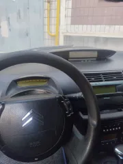 Citroen C4, 2006. Легковой автомобиль марки: СИТРОЕН, модели: С4, год выпуска: 2006 г., идентификационный номер(VIN): VF7LCNFUF74480928. Ознакомление с документами об имуществе, договором о задатке, купли-продажи - на сайте https://bankrot.torggroup.org или у организатора торгов. Ознакомление с…
