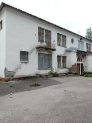 Нежилое помещение площадью 473,2 кв.м, расположенное в нежилом здании по адресу: Пермский край, г. Соликамск, ул. Коммунаров, д. 6. Год ввода в эксплуатацию: 1975. Общая площадь: 473.2 кв.м. Расположение в пределах объекта недвижимости: 1, 2 этажи, подвал. Кадастровый номер помещения…