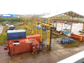 Здание: производственный корпус с переходом и сети, общая площадь 4 596,2 кв.м, 2 этажа, кадастровый номер: 11:15:0101014:63. Сооружение: очистные сооружения, площадь 114,8 кв.м, площадь застройки 192,8 кв.м, кадастровый номер: 11:15:0101013:156. Здание: механическая мойка и столярный цех, общая…