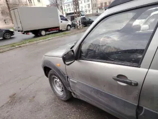 Chevrolet Niva, 2009 года, 80 лс, 243324 км, полный привод; легковой автомобиль CHEVROLET NIVA, ШЕВРОЛЕ НИВА, 2009 г.в., VIN X9L21230090284414, двигатель бензиновый на сжиженном углеводороде.