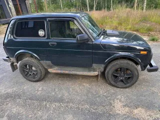 Lada 4x4 2024 Lada Niva Legend, 2024 года, 82,9 лс, 65000 км, полный привод Автомобиль марки LADA 4x4; идентификационный номер (VIN) - ХТА212140R2523736; год изготовления - 2024. ВНИМАНИЕ!!! Автомобиль на ходу, состояние в целом хорошее, из минусов: есть расход масла примерно 100/150 гр на 1000 км…