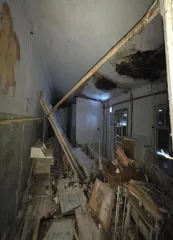Нежилое здание 319,1 кв. м и земельный участок 1722 кв. м, Республика Коми, расположенные по адресу: Республика Коми, г. Сосногорск, пгт. Войвож, ул. Больничная, д. 4а, строен. 4, в составе: Здание №1, площадью 319,1 кв. м., вид объекта недвижимости: здание, назначение: нежилое, этажность - 1, в…