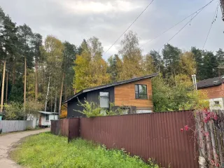 Жилой дом 118,5 кв.м, садовый дом 33,3 кв.м, земельный участок 558 кв.м, Московская область Недвижимое имущество, находящееся в залоге у АО «ТБанк»: жилой дом, площадью 118,5 кв.м., с кадастровым номером 50:16:0601053:651 и садовый дом, площадью 33,3 кв.м., с кадастровым номером 50:16:0601053:188…