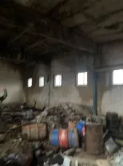 Нежилое здание механического цеха, кадастровый номер 71:26:070904:409, площадь 623,4 кв. м, расположено по адресу: Тульская обл., г. Донской, мкр. Подлесный, ул. Клубная, д. 1А (разукомплектовано).