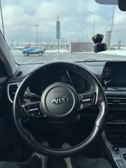 Kia Seltos 2020 Kia Seltos, 2020 года, 148,8 лс, 100000 км, АКПП автомобиль KIA SP2 (SELTOS), Гос номер: Р792ОС70 VIN: XWEER81AKL0002682 Модель: Год выпуска: 2020 Автомобиль в залоге у АО «Банк Инго» (ИНН 7714056040). Есть дефекты по кузову, на правой задней двери небольшие царапины. Отсутствуют…