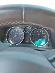 Opel Zafira 2011, 140 л.с., 239000 км, АКПП. Машина на ходу, АКПП неисправна, ключ один, запасной утерян.