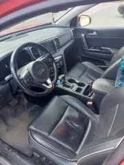 Kia Sportage 2017, автомобиль марки KIA модель SPORTAGE 2017 г.в., VIN-номер U5YPH815GHL332490, находится в залоге у ПАО «Совкомбанк». Получение справок, ознакомление с документами по имуществу в будние дни с 11.00 до 17.00, тел.: 8-999-610-79-36, эл. почта: trgBSV58@yandex.ru.