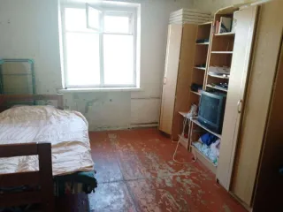 1/2 доли жилого помещения, площадь 22,7 кв.м., Тамбовская область, Жердевский район, г. Жердевка, пер. Серова, д. 1Б, кв. 16, кадастровый номер 68:03:1501076:170