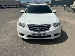Автомобиль Honda Accord, 2012 г.в., белый, VIN: JHMCU2660DC206526, ПТС: 78 РК 968594, госномер: В911ММ799. Тип двигателя: бензиновый, номер двигателя: K24Z3 6203611, мощность: 200 л.с. (147 кВт), объем: 2354 см³, кузов №: JHMCU2660DC206526. Экологический класс: 4, максимальная масса: 2030 кг, масса…
