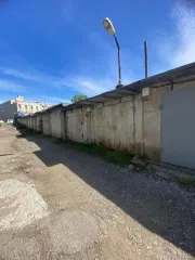 Гаражный бокс 17,9 кв. м. Местонахождение: Хабаровский край, г. Хабаровск, ул. Знаменщикова, д. 9А"В", ПГСК 706, бокс 35. Кадастровый номер 27:23:0020330:709. Снижение цены на 15%. Цена 726240 руб. (НДС не облагается). Задаток 181560 руб. Шаг 7262,40 руб.