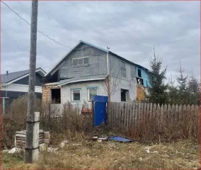 Жилой дом 81.6 кв.м, участок 707 кв.м, Свердловская область. Кадастровый номер дома: 66:59:0101011:1627, участка: 66:59:0101011:8. Объект может быть приобретен с использованием заемных средств Sberbank.