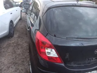 Opel Corsa, 2008 года, 89,7 лс, 200000 км, АКПП, легковой автомобиль, VIN: W0L0SDL6894050142, марка модель: OPEL CORSA, категория тс - В, год изготовления 2008, модель двигателя: Z14XEP 19RE2865, кузов № W0L0SDL6894050142, цвет кузова - черный, мощность двигателя, л.с. (кВт) 89,76 л.с., 66 кВт…