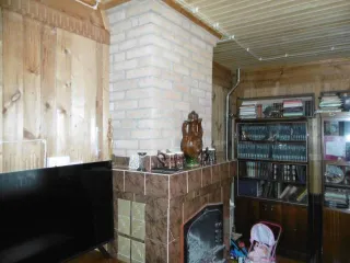 Здания и земельный участок общей площадью 1176 кв.м в Москве. Нежилое здание, кадастровый номер: 77:18:0170804:78, площадью 150,4 кв.м, адрес: г. Москва, поселение Марушкинское, квартал 116, владение 56, стр. 1. Нежилое здание, кадастровый номер: 77:18:0170707:399, этажность 1, площадь 16,6 кв.м…