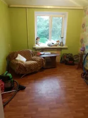 Квартира в Мценске, 62,2 кв.м, 3 комн., Орловская область, пер Драничный, д 19, кв 53, этаж 1, кадастровый номер 57:27:0020638:382. Имущество находится в залоге у АО Альфа-банк.