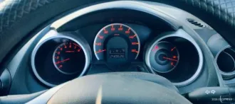 Honda Fit, 2008 года, 100 лс, 241000 км, АКПП. Автомобиль Honda Fit, 2008 г.в., гос.рег.знак С438НУ138, модель, номер двигателя: L13А, 4112636, мощность (кВт/л.с.): 74.0/100.0, рабочий объём двигателя (см3): 1339, номер кузова: GE61101583, цвет кузова: серый.
