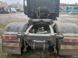 Volvo 174483, 2012, грузовой тягач седельный, марка Volvo, модель 174483, год изготовления 2012, VIN X38174483C2800221. Имущество находится в совместной собственности.