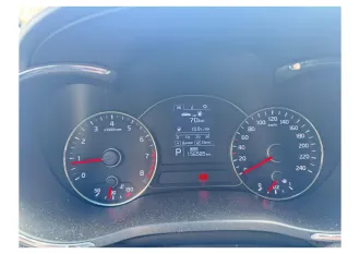 Kia YD (Cerato Forte) легковой автомобиль марки Kia, модель: YD (Cerato Forte) автомобиль располагается по адресу Республика Татарстан, г. Казань, ул. Маршала Чуйкова, д.1