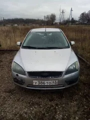 Ford Focus 2006 года, 125 л.с., пробег 450000 км, VIN WF05XXGCD56M26822. Находится в неисправном состоянии: отсутствует аккумулятор, неисправен двигатель, отсутствует радиатор, снят коллектор.