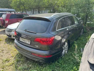 Транспортное средство AUDI Q7, год выпуска 2011, VIN WAUZZZ4L8BD035125, цвет черно серый, двигатель №CJT 022900. Имущество является предметом залога в пользу ООО «Драйв Клик Банк».