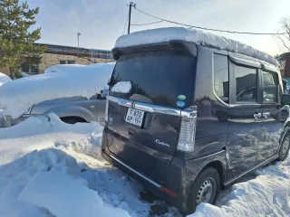 Honda N-BOX 2017 года, 64 л.с., пробег 200000 км, АКПП. Автомобиль не на ходу, отсутствует аккумулятор. VIN: JF1-2551100.