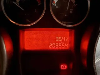 Peugeot 308, 2008 года, 120 лс, 208554 км. Транспортное средство: Peugeot 308, идентификационный номер VF34C5FWC55223772, год выпуска 2008, гос.номер Р753ТУ126. Имущество обременено залогом АО «Тбанк». Со слов должника, в автомобиле неисправна головка двигателя, автомобиль не на ходу, в связи с чем…
