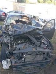 Hyundai Solaris 2015 года, черный цвет, VIN Z94CT41CBFR411778, ПТС 78ОМ175069, госномер Е076УН21. Производство Россия, двигатель бензиновый G4F2 №EW728030, мощность 107 л.с. (78 кВт), объем 1396 см³, экологический класс 4. Максимальная масса 1565 кг, масса без нагрузки 1160 кг. Автомобиль не на…