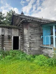 Нежилое здание медпункта 46,7 кв.м с участком 356 кв.м, Курганская область. Объект недвижимого имущества: нежилое здание медпункта, назначение: нежилое, количество этажей: 1, в том числе подземных 0, площадь: 46,7 кв. м, кадастровый номер: 45:07:031804:404, одновременно с земельным участком с…