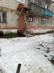 Нежилое помещение 87.3 кв.м в Пермском крае, г. Березники, ул. Пятилетки, д. 79. Встроенное помещение на 1 этаже, кадастровый номер 59:03:0400086:4367. В ЕГРН имеются записи об арестах. Конкурсный управляющий ведет работу по погашению этих записей. В соответствии со ст. 126 Федерального закона от…