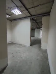 Нежилое помещение общей площадью 299 кв.м по адресу: 660018, Красноярский край, г. Красноярск, ул. Толстого, д. 21, кв. 310. Кадастровый номер: 24:50:0000000:40788. Просмотр по предварительному согласованию с финансовым управляющим путем направления запроса на электронную почту…