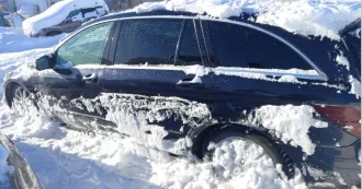 автомобиль марка, модель – MERCEDES BENZ R CLASS  цвет – ТЕМНО СИНИЙ  идентификационный номер  VIN  – WDC2511651A086815  год изготовления – 2008  кузов № WDC2511651A086815  шасси  рама  – отсутствует  паспорт транспортного средства – серия 39УН № 024134.