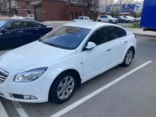 Opel Insignia 2011 года. VIN XWFGT5GE1B0001243.