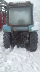 Трактор МТЗ 82 Трактор МТЗ 82, изготовитель - Минский тракторный завод ПО, год выпуска - 1991, заводской № машины - 324971, двигатель № 812102, цвет - синий, вид движителя - колесный, мощность двигателя - 81 л.с., конструкционная масса - 3 900 кг, максимальная конструктивная скорость - 33 км/ч…