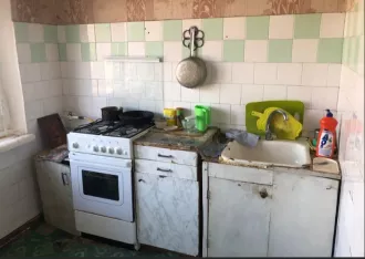 1/4 доля в праве на жилое помещение, площадь: 48,2кв.м., кадастровый номер: 64:40:020206:2563, адрес  местонахождение : 413864, Саратовская обл, Балаково г, Проспект Героев ул, дом № 28, квартира 56