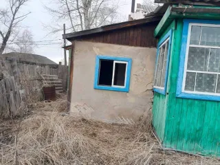 Дом 86,7 кв.м и участок 1123 кв.м в Красноярском крае. Земельный участок площадью 1123 +/- 23.46 кв. м. Местоположение установлено относительно ориентира, расположенного в границах участка. Ориентир здание в границах участка. Почтовый адрес ориентира: Красноярский край, Абанский район, п. Абан, ул…