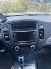 Mitsubishi Pajero 3.0, 2013, цвет: черный, мощность двигателя, л. с. (кВт): 131/178.0. Обращаю внимание, что автомобиль находился в эксплуатации и является бывшим в употреблении; может иметь скрытые недостатки (неисправности), которые являются следствием эксплуатационных дефектов или естественного…