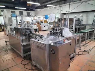 Полуавтоматический станок для производства одноразовых масок KZH-15, 2020, модель YH-KZ / KZH-15, производитель Shenzhen Yihao Technology Co., Ltd. Технические характеристики: напряжение 220 V / PH 50 Hz, масса 400 kg, рабочее давление 0.6 MPa, мощность 7.5 kW. Состояние: бывшее в эксплуатации…
