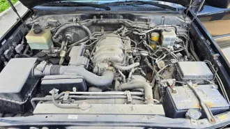 Lexus LX 470 2004, 238 лс, полный привод, АКПП, г/н: В990ЕС125, шасси (рама) № JTJHT00WX43544313
 Не на ходу, проблемы с двигателем 2. Обширные очаги сквозной коррозии на кузове и раме. 3. Требуется ремонт всей ходовой части, ( коррозия и износ ). 4. Требуется перетяжка или замена салона. 5. В…