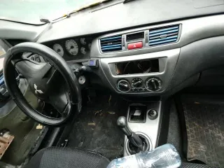 Mitsubishi Lancer, 2006 года, 82 лс, 150000 км. Легковой автомобиль, марка: Мицубиси, модель: Лансер 1.3. VIN: JMBSNCS1A7U001789, год изготовления: 2006, цвет: синий, ПТС: 77 ОН 475885, Г/Н: К746РН177, изготовитель (страна): Япония, тип двигателя: бензиновый, мощность: 82 л. с. (60 кВт), рабочий…