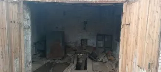 Земельный участок 63 кв.м с гаражом 24,6 кв.м, кадастровые номера 29:10:041004:70, 29:10:041004:260. Земельный участок площадью 63 кв.м., кадастровый номер 29:10:041004:70 (реестровый номер федерального имущества П11310003542), вид разрешенного использования – земли населенных пунктов, для…