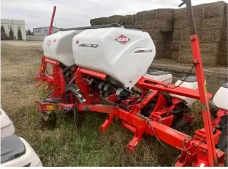 Сеялка KOCMA TRM прицепная, 8 рядов, с удобрением 1350л, 2021 Сеялка KOCMA TRM прицепная (8 рядов, кукуруза, подсолнечник, с удобр. 1350л.), 2021 года еще Сеялка KOCMA TRM прицепная (8 рядов, кукуруза, подсолнечник, с удобр. 1350л.), 2021 года еще Сеялка KOCMA TRM прицепная (8 рядов, кукуруза…