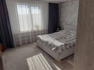 Доля 1/12 Земельный участок, площадь 1509 кв.м., адрес: Россия, Респ Хакасия, р-н Аскизский, с Аскиз, ул Юбилейная, дом 44, кадастровый номер: 19:05:010110:5 Жилой дом, площадь 89.3 кв.м., назначение: Жилое, адрес: Россия, Респ Хакасия, р-н Аскизский, с Аскиз, улица Юбилейная, дом 44, кадастровый…