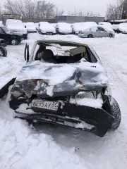 Автомобиль Ваз 21093, 1997 г.в. Автомобиль ВАЗ 21093, 1997г.в. гос.номер М 295 АУ 55, цвет белый, номер кузова XTA 210930V2108228  Документы отсутствуют. Ключ отсутствует . Транспортное стредство в разукомплектованном состоянии, после ДТП (передний бампер отсутствует, капот помят, панель багажника…