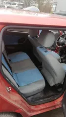 Skoda Fabia, 2007 года, 69 лс, 214000 км, МКПП, красно-коричневый, VIN TMBAH15J483042749, пробег 213171 км, бензин, объем 1198 куб.см, местонахождение: г. Вологда, ул. Воркутинская, д. 16Г (парковка у дома), ржавчина и потертости по кузову, пробег 213174.