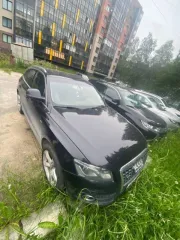 Audi Q5 2011 года выпуска, черный. VIN: WAUCFC8R3BA069274. Государственный регистрационный номер: О933МС29.